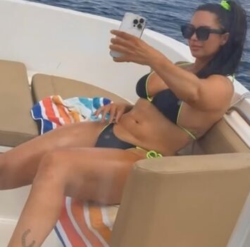 Leaked Nicoleyourswflrealtor private photo viral onlyfans