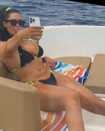 Leaked Nicoleyourswflrealtor private photo viral onlyfans