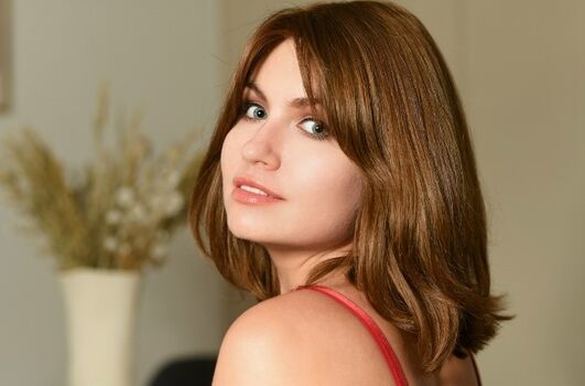Nika Kolosova