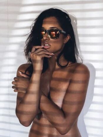 Nikki Blades