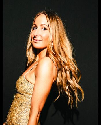 Nikki Glaser