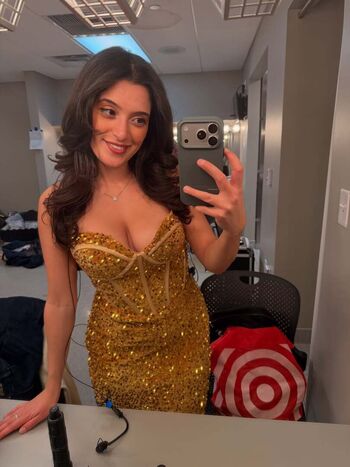 Leaked Nikki naghavi private photo viral onlyfans