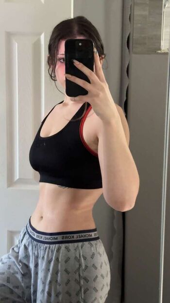Nikki Woods