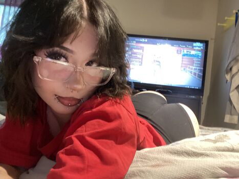 Leaked Nikkieelovee private photo viral onlyfans