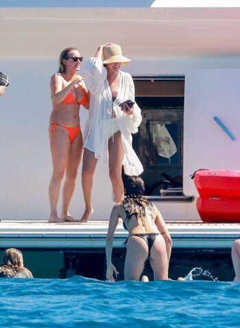 Leaked Nina dobrev page private photo viral onlyfans