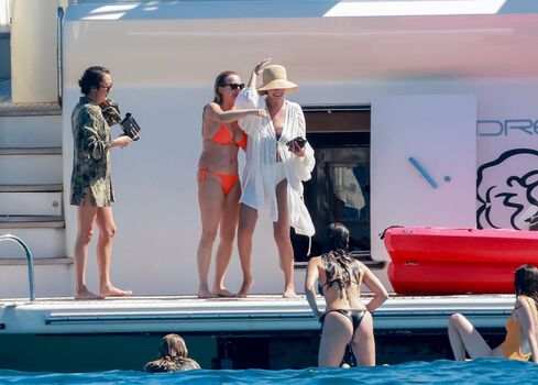 Leaked Nina dobrev private photo viral onlyfans