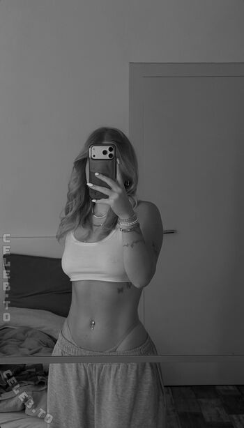 nina.kxs