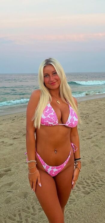 Leaked Nineiota/ private photo viral onlyfans