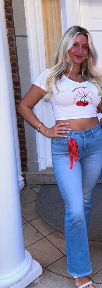 Leaked Belu ottobri/ private photo viral onlyfans