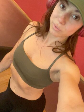 Leaked Ninamissfit model private photo viral onlyfans
