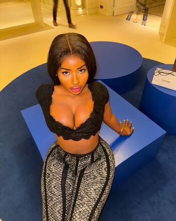 Leaked Ninarari private photo viral onlyfans