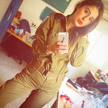 Nitzan Rom