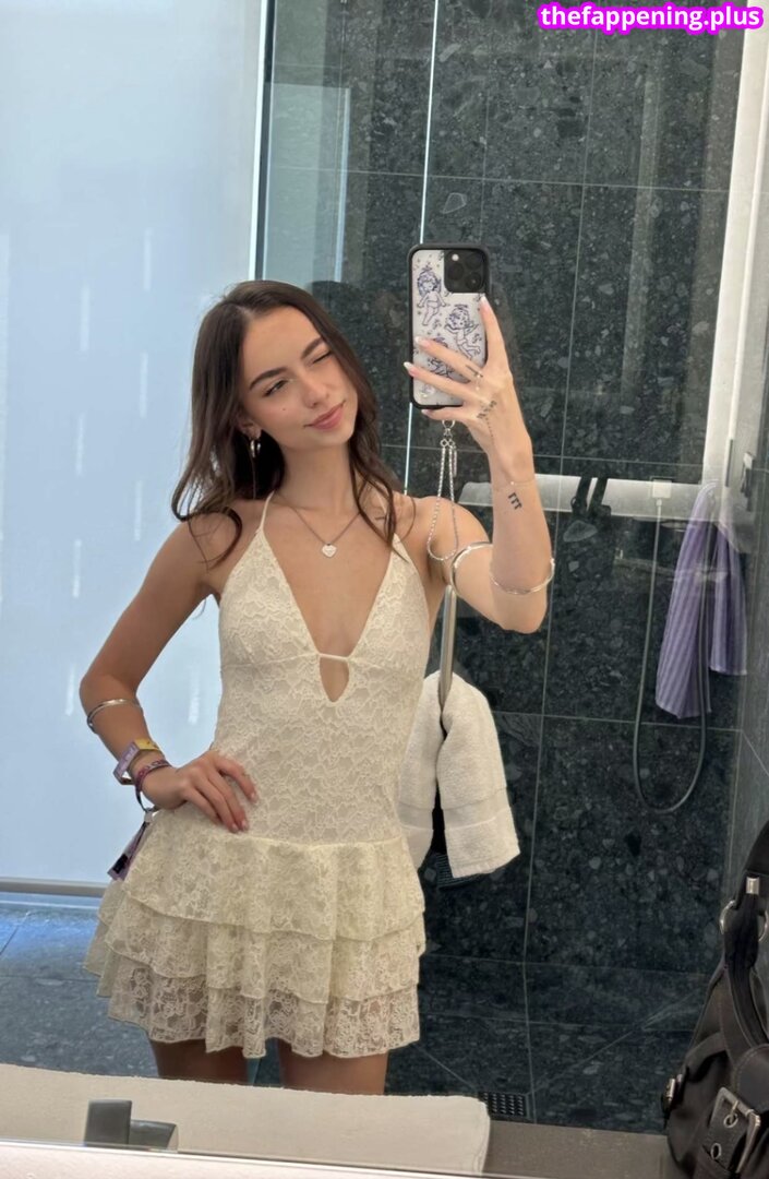 Katelyn Elizabeth / katelynelizabeth / nnayetakk नग्न OnlyFans फोटो #1365