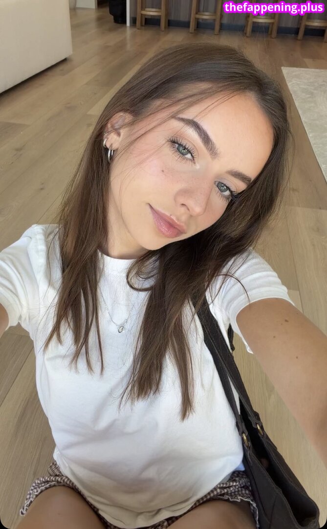 Katelyn Elizabeth / katelynelizabeth / nnayetakk Photo OnlyFans Nu #1772
