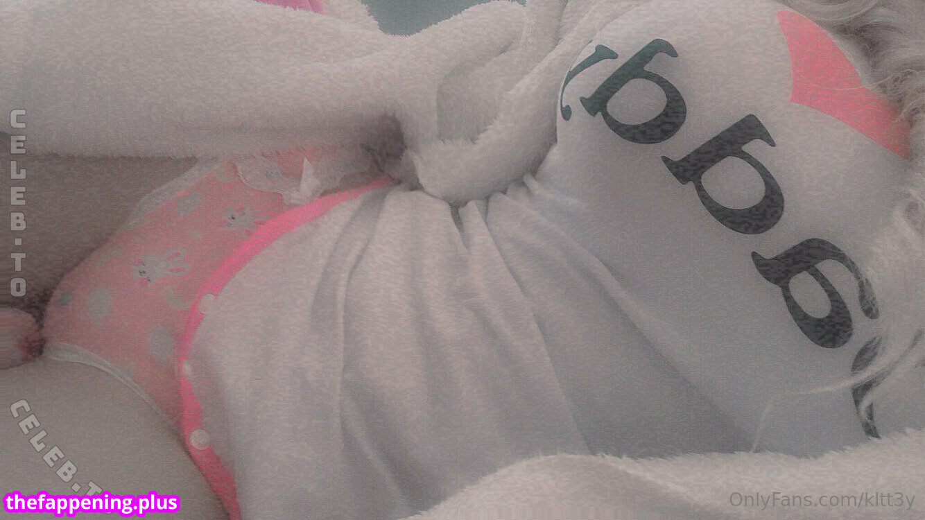 https: / kltt3y / nnyxie 누드 OnlyFans 사진 #32