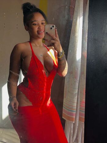 Nomonde Refiloe Mniki