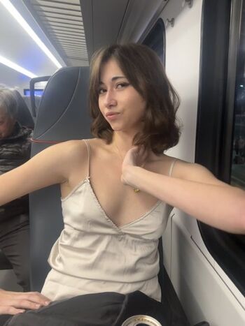 Leaked Normalfunnygirl liz private photo viral onlyfans