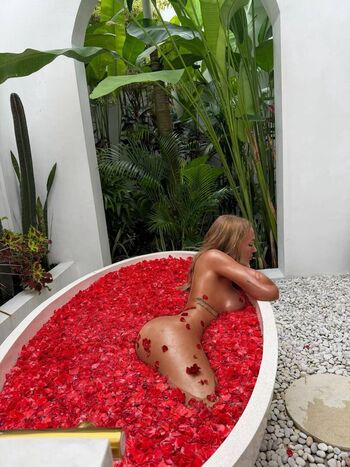 Leaked Norwegian girls private photo viral onlyfans