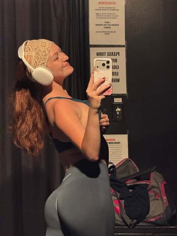 Leaked Notemilyb page private photo viral onlyfans