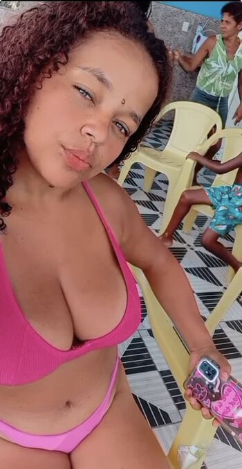 Novinhas Peitudas