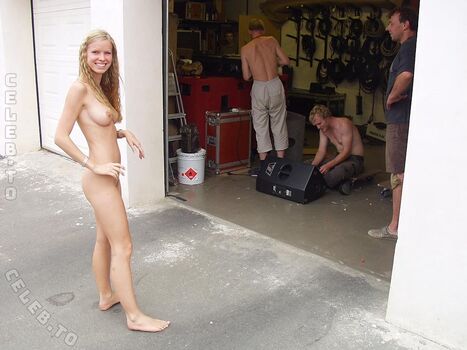 Leaked Nude in public page private photo viral onlyfans
