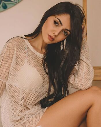 Leaked Nyvi estephan page private photo viral onlyfans