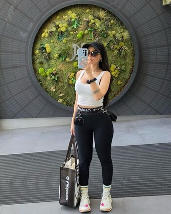 Leaked Nyvi estephan page private photo viral onlyfans
