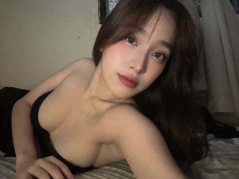 Leaked Angeles giampieri/ private photo viral onlyfans