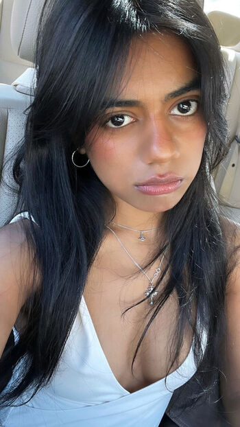 Leaked Zarina yuldasheva/ private photo viral onlyfans