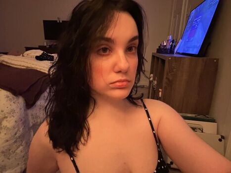 Leaked Oddfangs private photo viral onlyfans