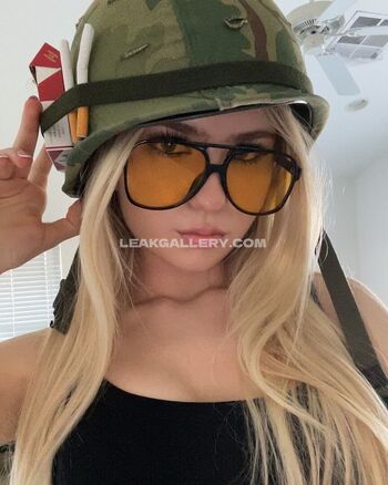 Leaked Offizieramira private photo viral onlyfans