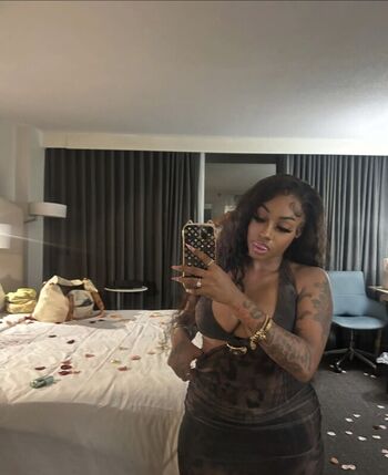 Leaked Ogleahswanky private photo viral onlyfans
