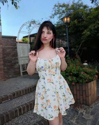 Leaked Oisakura private photo viral onlyfans