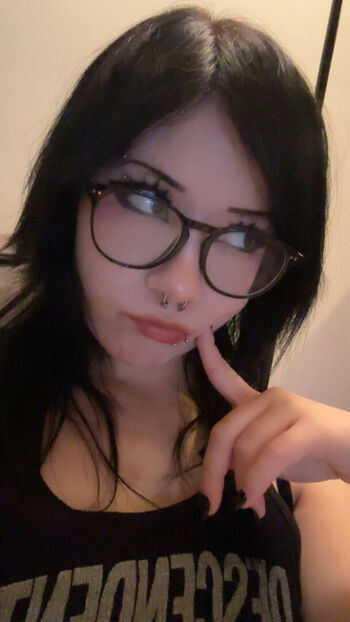 Leaked Okneesuh private photo viral onlyfans