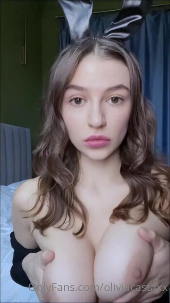 Leaked Olivacasta page private photo viral onlyfans