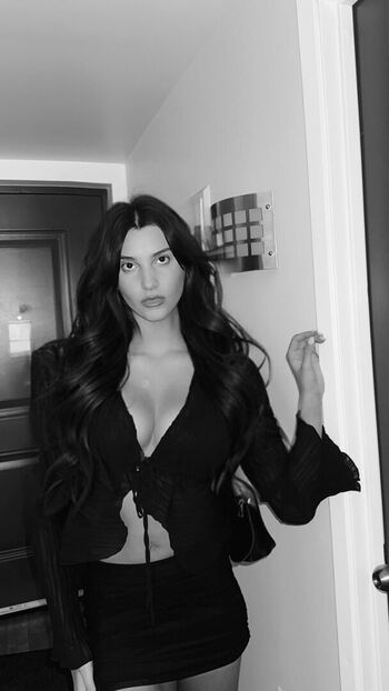 Olivia Alves