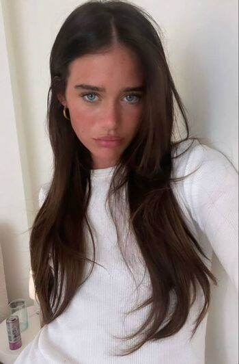 Leaked Olivia neill private photo viral onlyfans