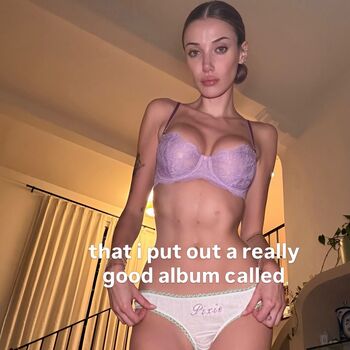 Olivia OBrien