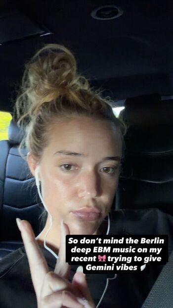 Leaked Olivia ponton private photo viral onlyfans