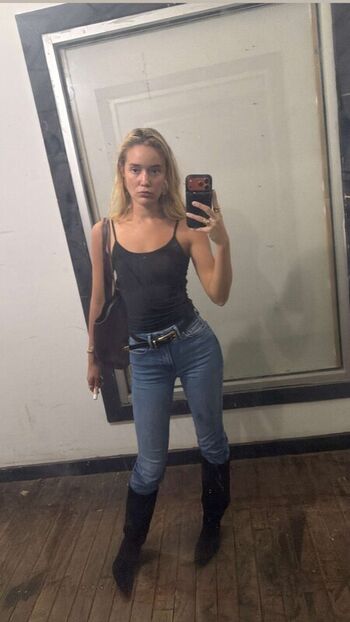 Leaked Olivia ponton page private photo viral onlyfans