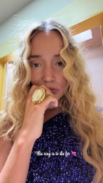 Leaked Olivia ponton page private photo viral onlyfans