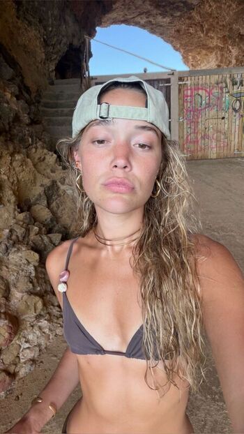Leaked Olivia ponton private photo viral onlyfans