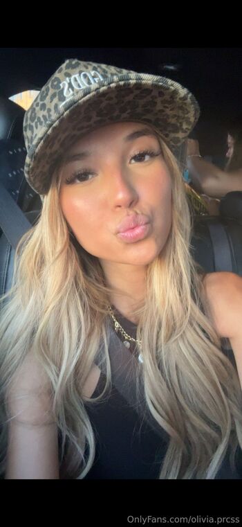 Olivia Prcss