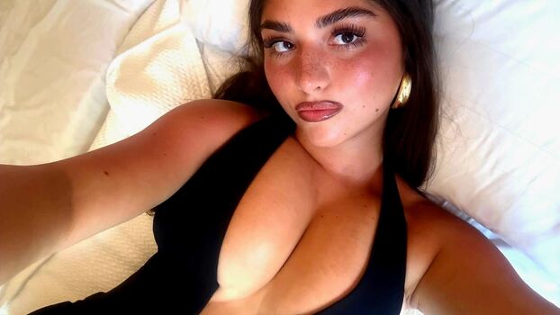 Leaked Olivia rose private photo viral onlyfans