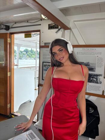 Leaked Olivia rose private photo viral onlyfans