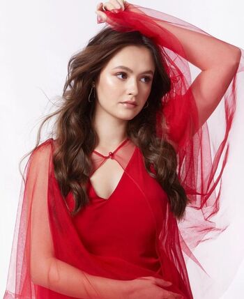 Olivia Sanabia