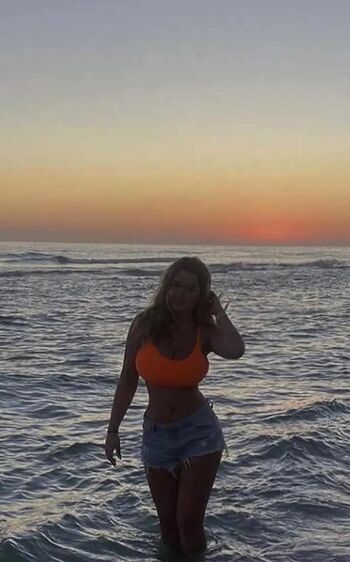 Leaked Oliviagx private photo viral onlyfans