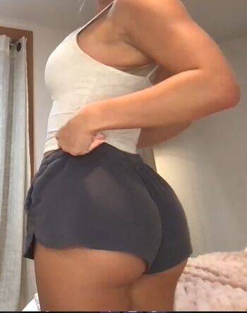 Leaked Oliviablakee private photo viral onlyfans