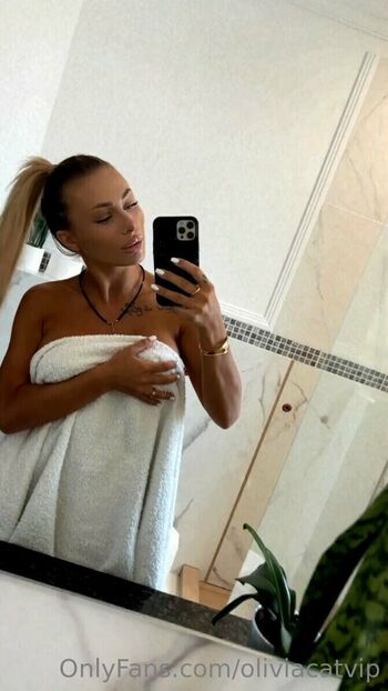 oliviacatvip