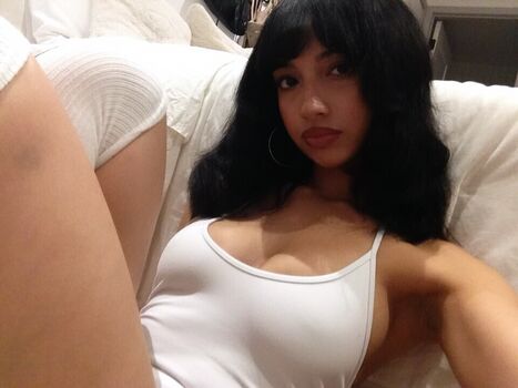 Leaked Oliviaraynn page private photo viral onlyfans